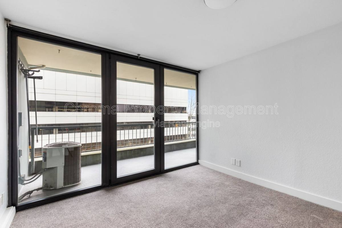 Condo for rent at 111 SW Harrison St #3E, Portland, OR 97201