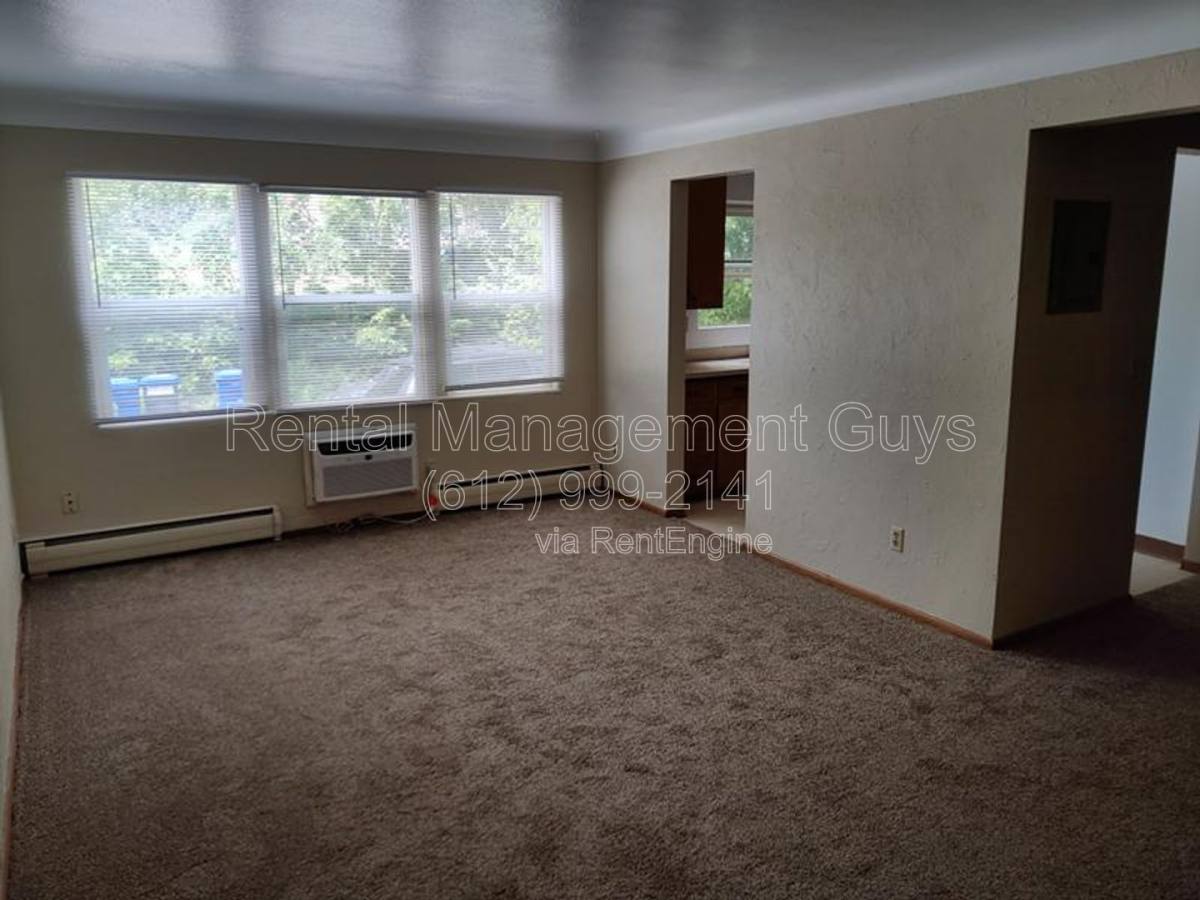 Apartment for rent at 435 Front Ave #7, Saint Paul, MN 55117