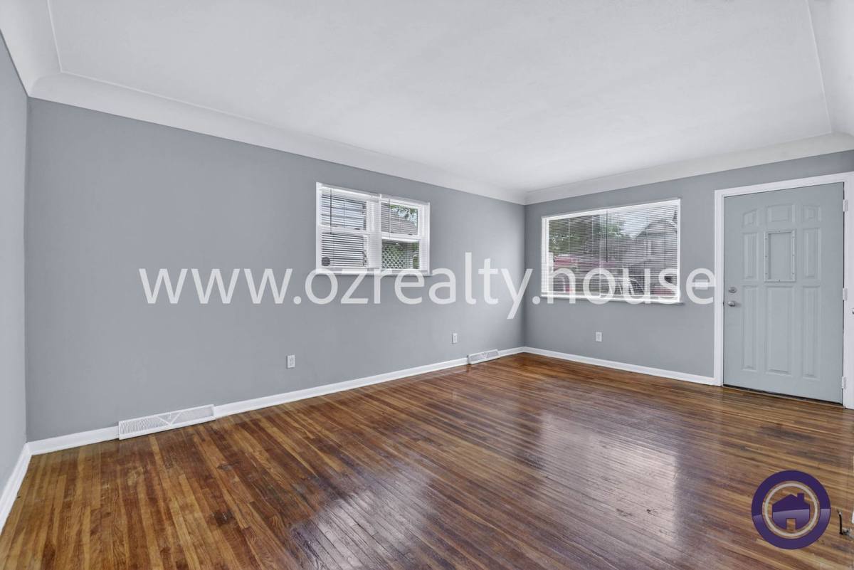 House for rent at 1510 Watova Rd, Toledo, OH 43614