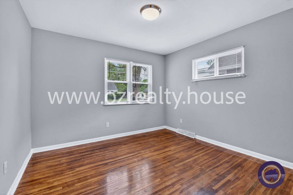 House for rent at 1510 Watova Rd, Toledo, OH 43614