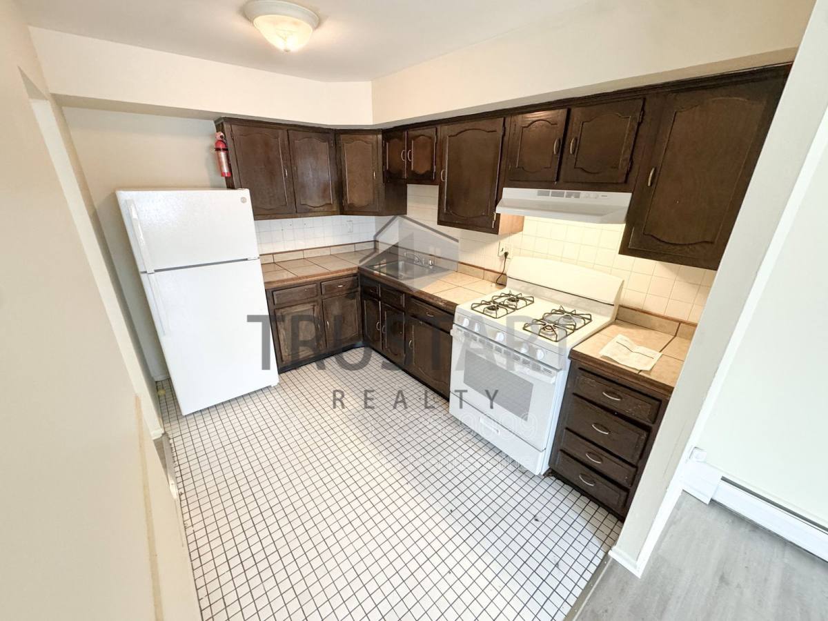 Apartment for rent at 6020 Hegerman St #1, Philadelphia, PA 19135