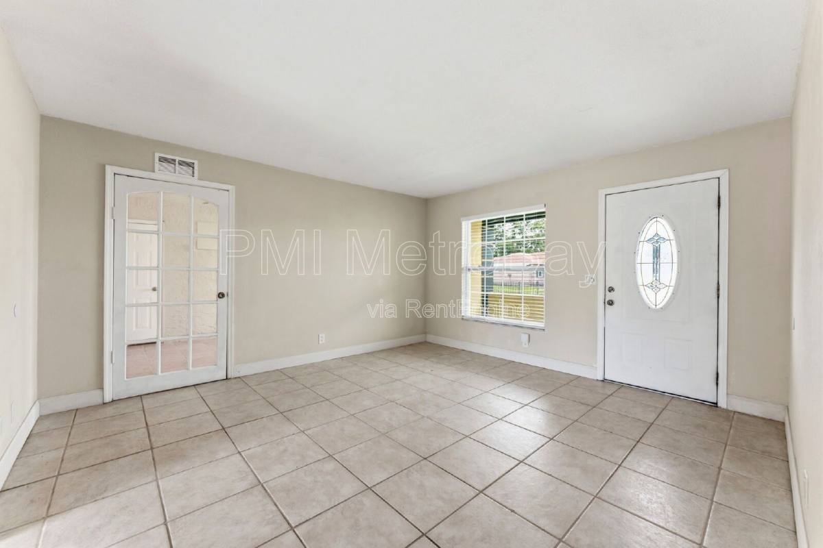 House for rent at 6406 Axelrod Rd, Tampa, FL 33634