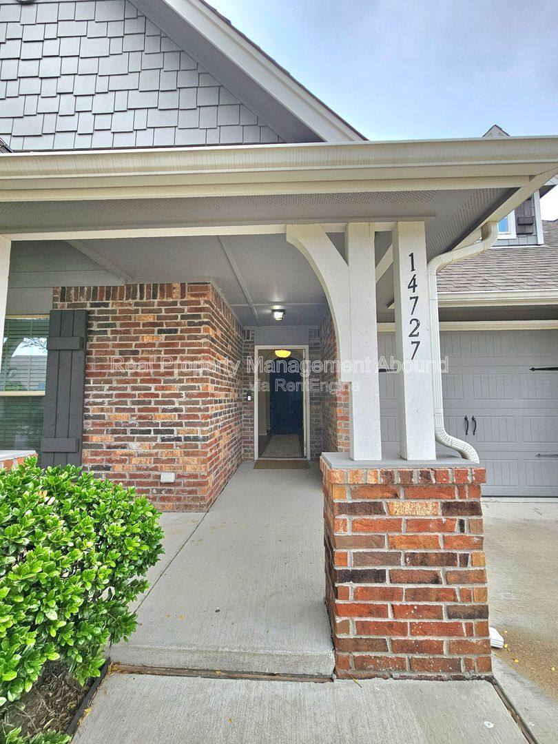 House for rent at 14727 S Urbana Ave, Bixby, OK 74008