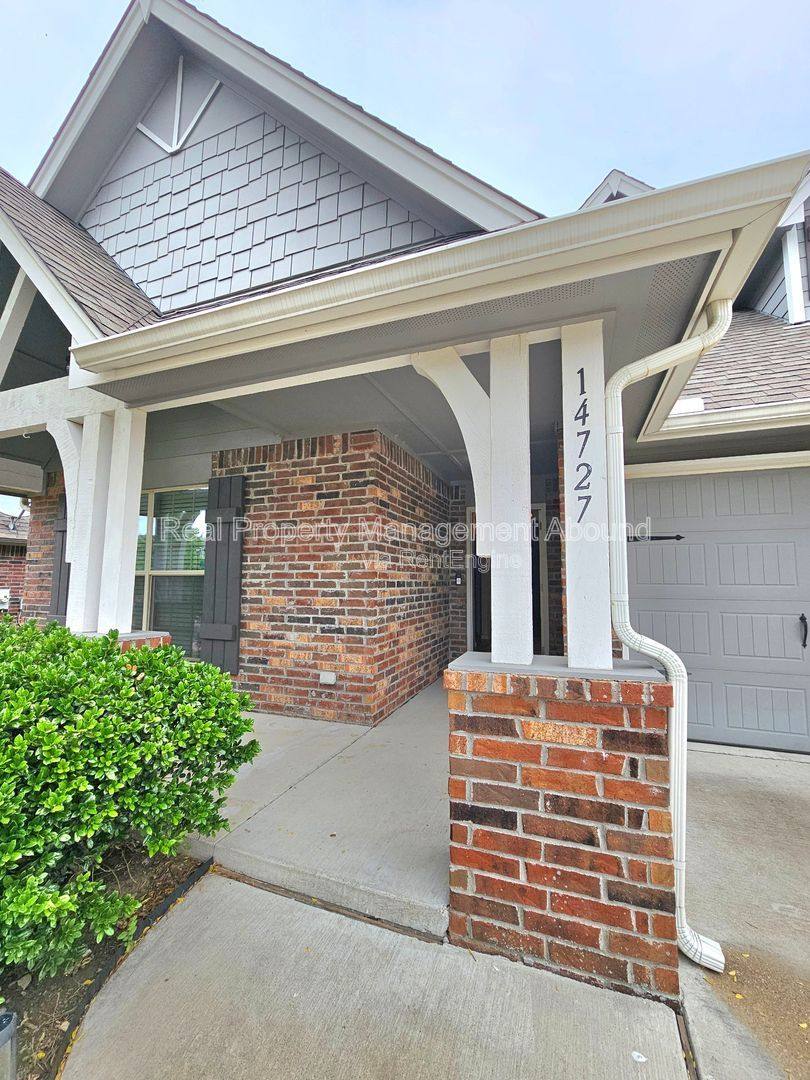 House for rent at 14727 S Urbana Ave, Bixby, OK 74008