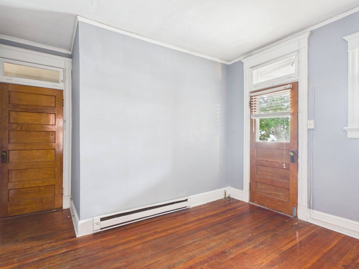 Apartment for rent at 19 S Arthur Ashe Blvd #3, Richmond, VA 23220