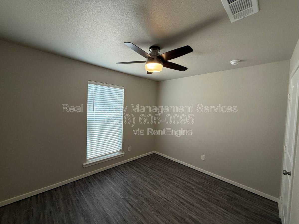 Apartment for rent at 7541 33rd St, Lubbock, TX 79407