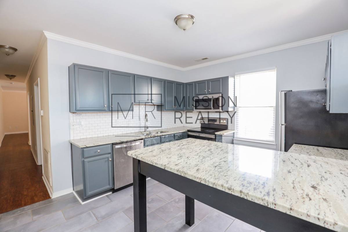 Apartment for rent at 1402 Bainbridge St #B, Richmond, VA 23224