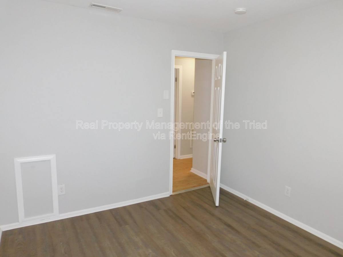 Apartment for rent at 4216 Parker St #C, Greensboro, NC 27405