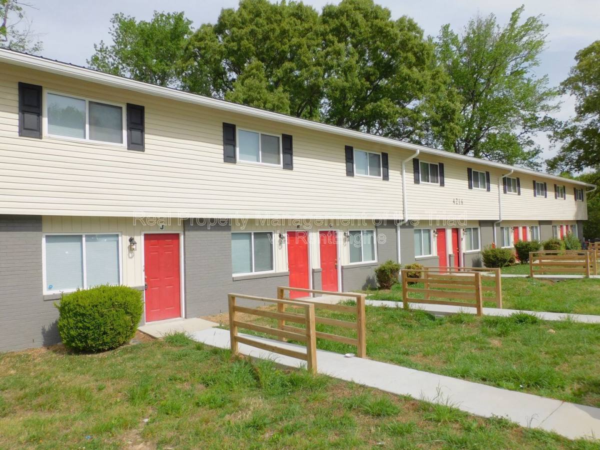 Apartment for rent at 4216 Parker St #C, Greensboro, NC 27405
