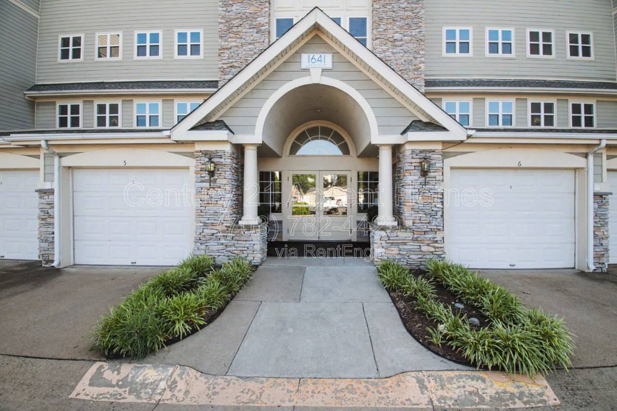 Apartment for rent at 1641 Ladue Court #102, Woodbridge, VA 22191