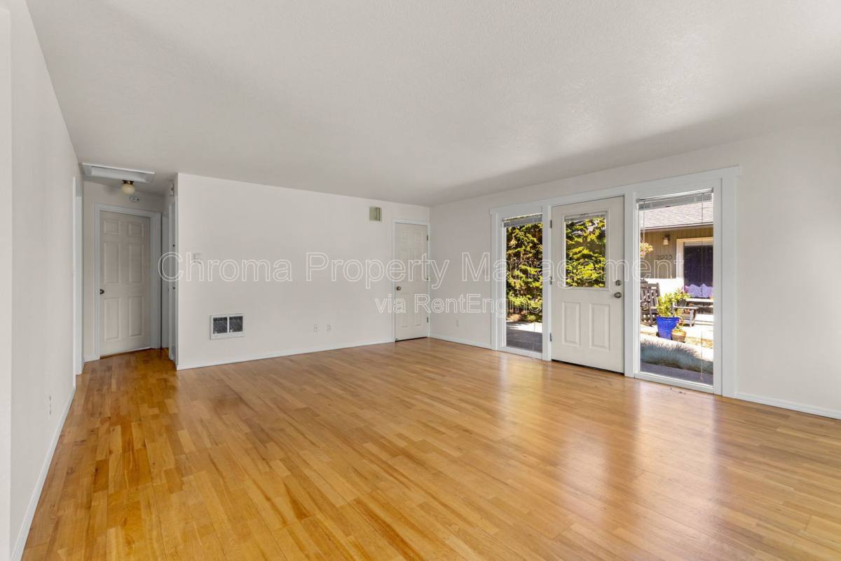 Condo for rent at 2937 SW Miles St #2, Portland, OR 97219