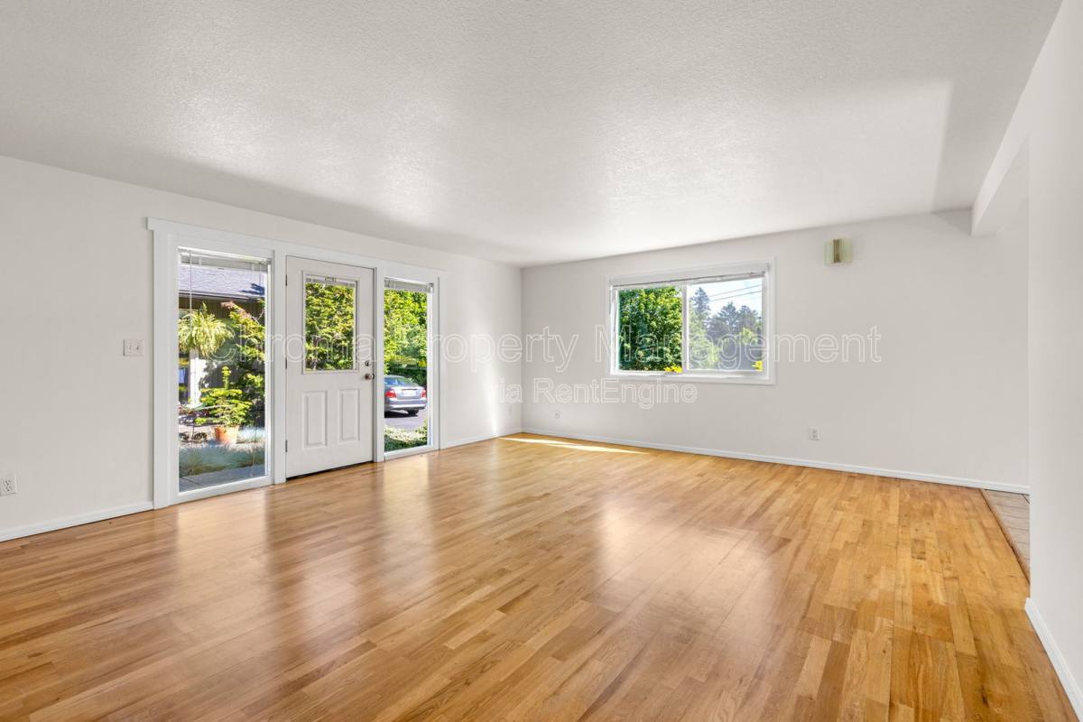 Condo for rent at 2937 SW Miles St #2, Portland, OR 97219