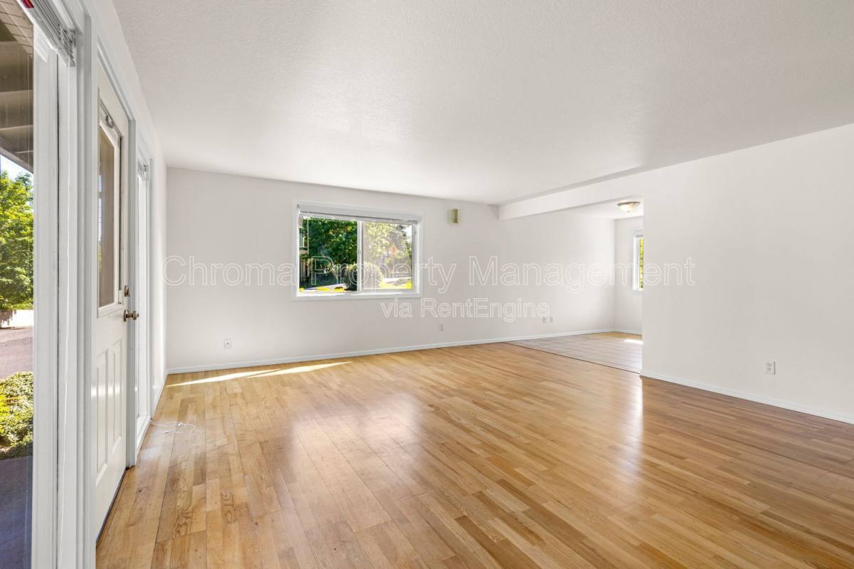 Condo for rent at 2937 SW Miles St #2, Portland, OR 97219