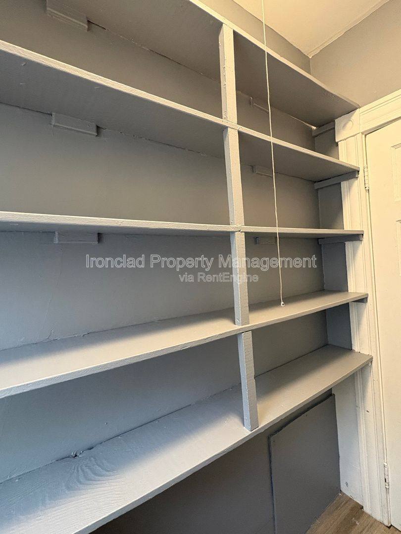 Apartment for rent at 680 W Main St #2, New Britain, CT 06053