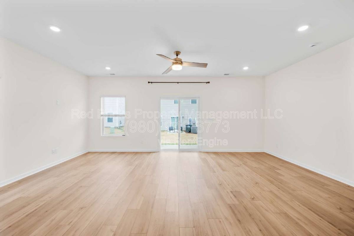 Townhouse for rent at 7145 Bentz St, Charlotte, NC 28269