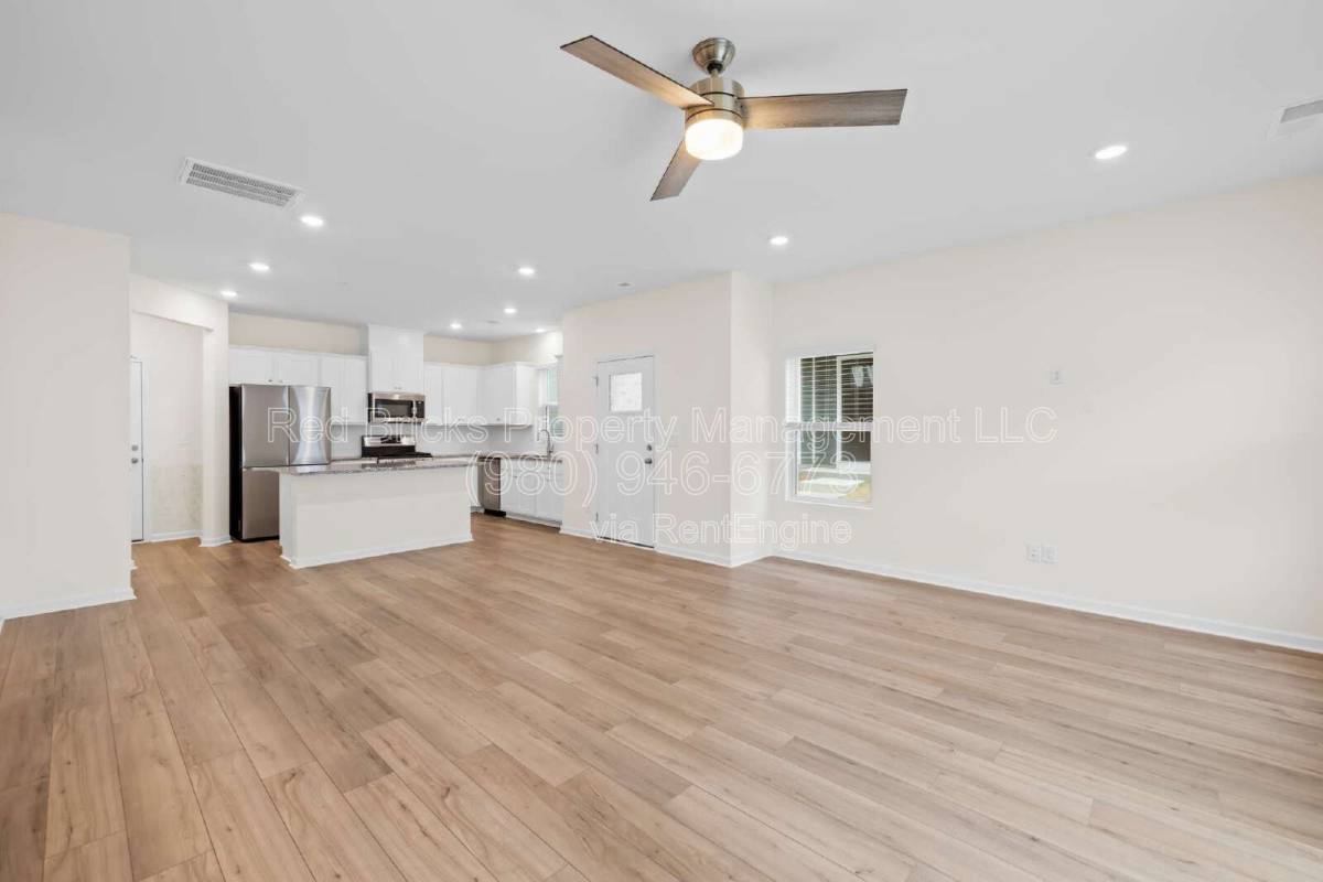 Townhouse for rent at 7145 Bentz St, Charlotte, NC 28269