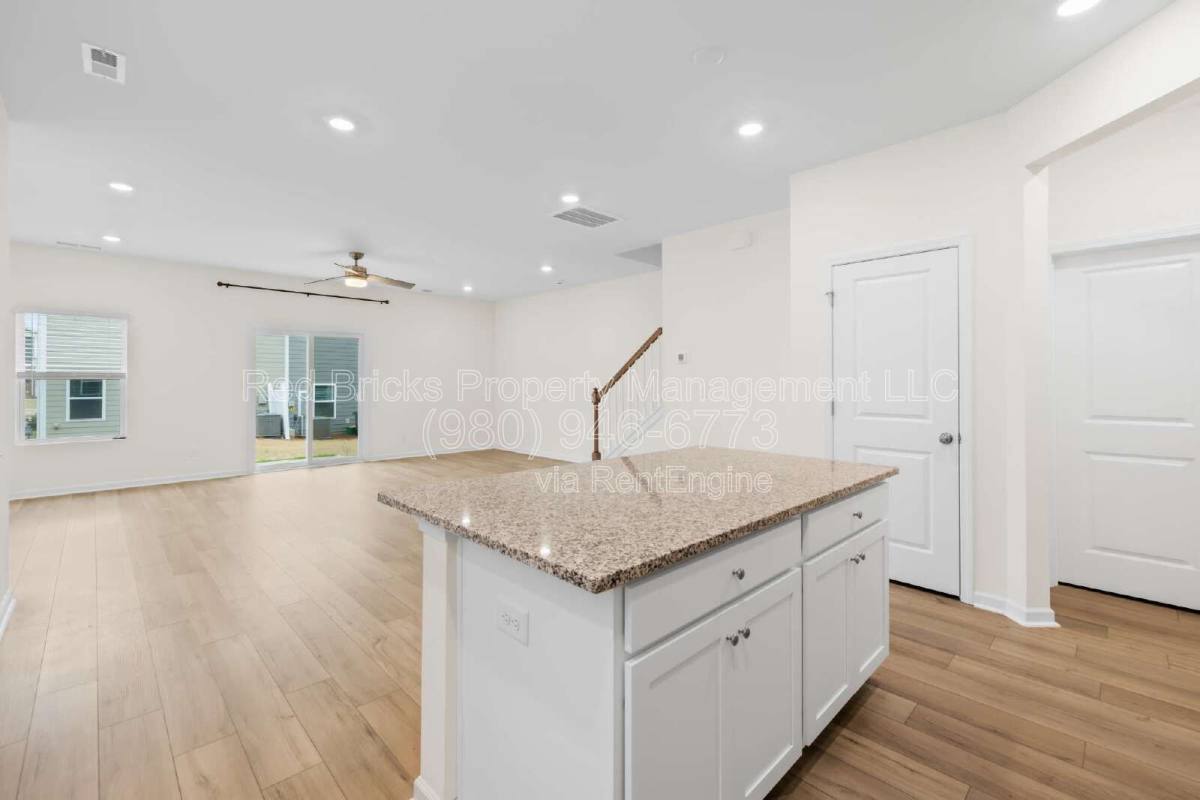 Townhouse for rent at 7145 Bentz St, Charlotte, NC 28269