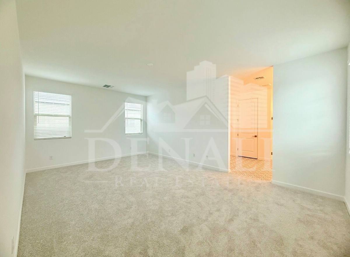 House for rent at 26021 N 23rd Ave, Phoenix, AZ 85085