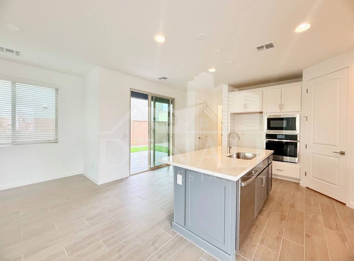 House for rent at 26021 N 23rd Ave, Phoenix, AZ 85085