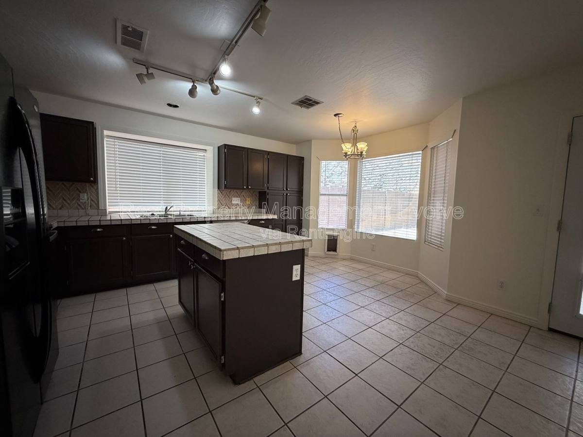 House for rent at 16838 S 20th Place, Phoenix, AZ 85048