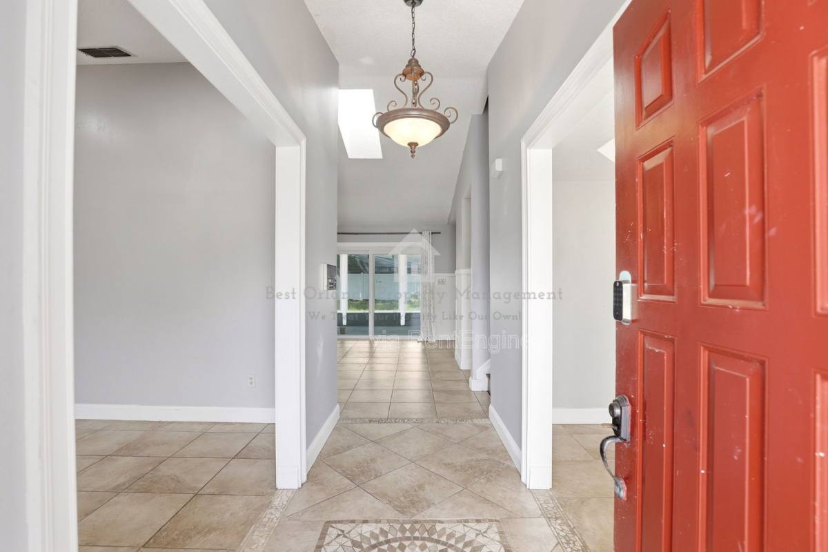 House for rent at 6018 Brookhill Circle, Orlando, FL 32810