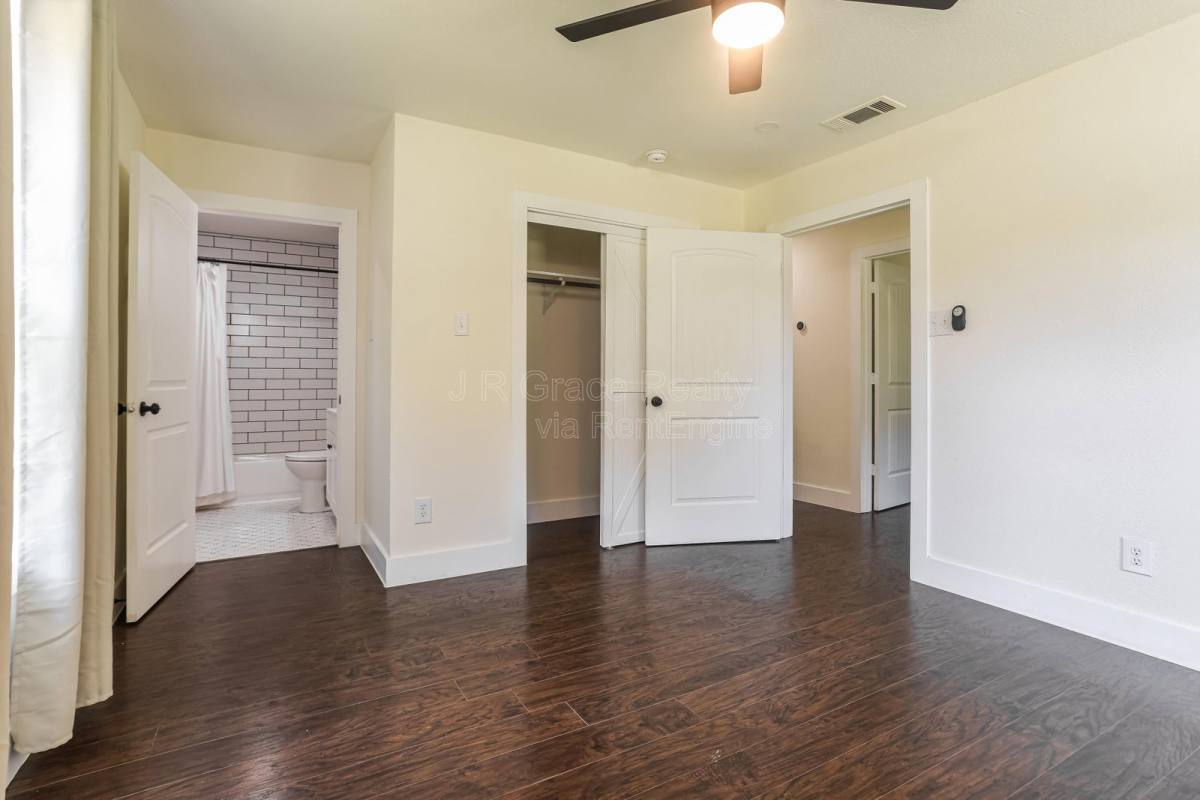 House for rent at 1324 Cherry St, Waco, TX 76704