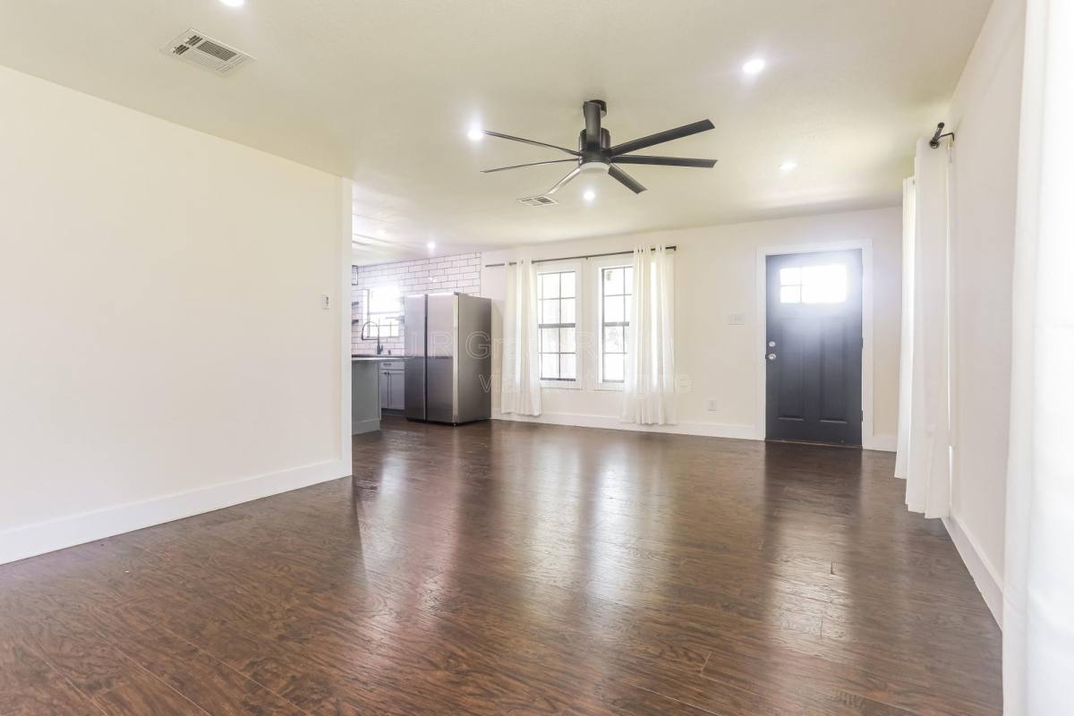House for rent at 1324 Cherry St, Waco, TX 76704