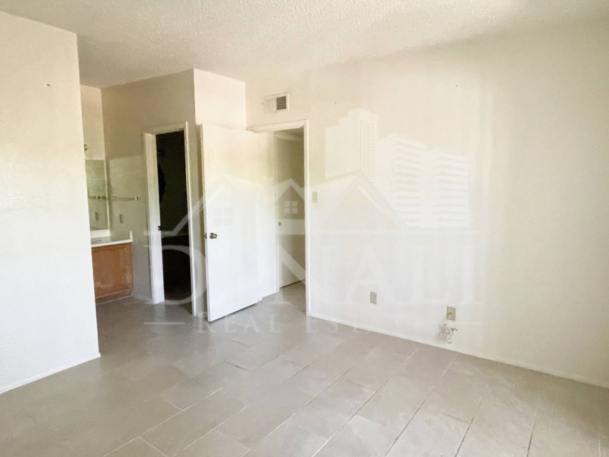 Condo for rent at 5757 W Eugie Ave #2003, Glendale, AZ 85304