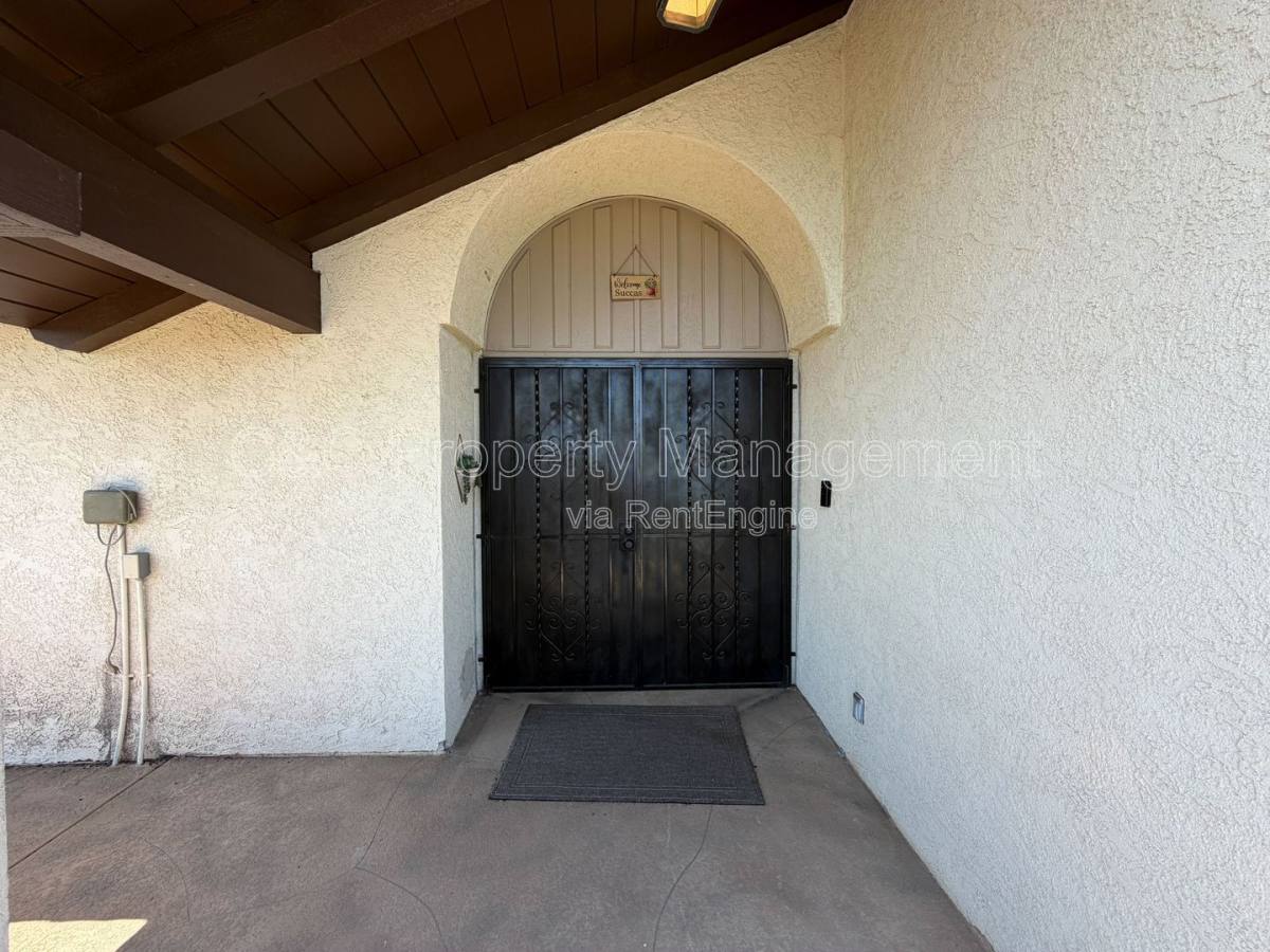 House for rent at 410 Mira Loma Lane, Escondido, CA 92025