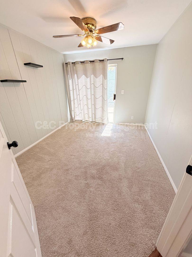 House for rent at 410 Mira Loma Lane, Escondido, CA 92025