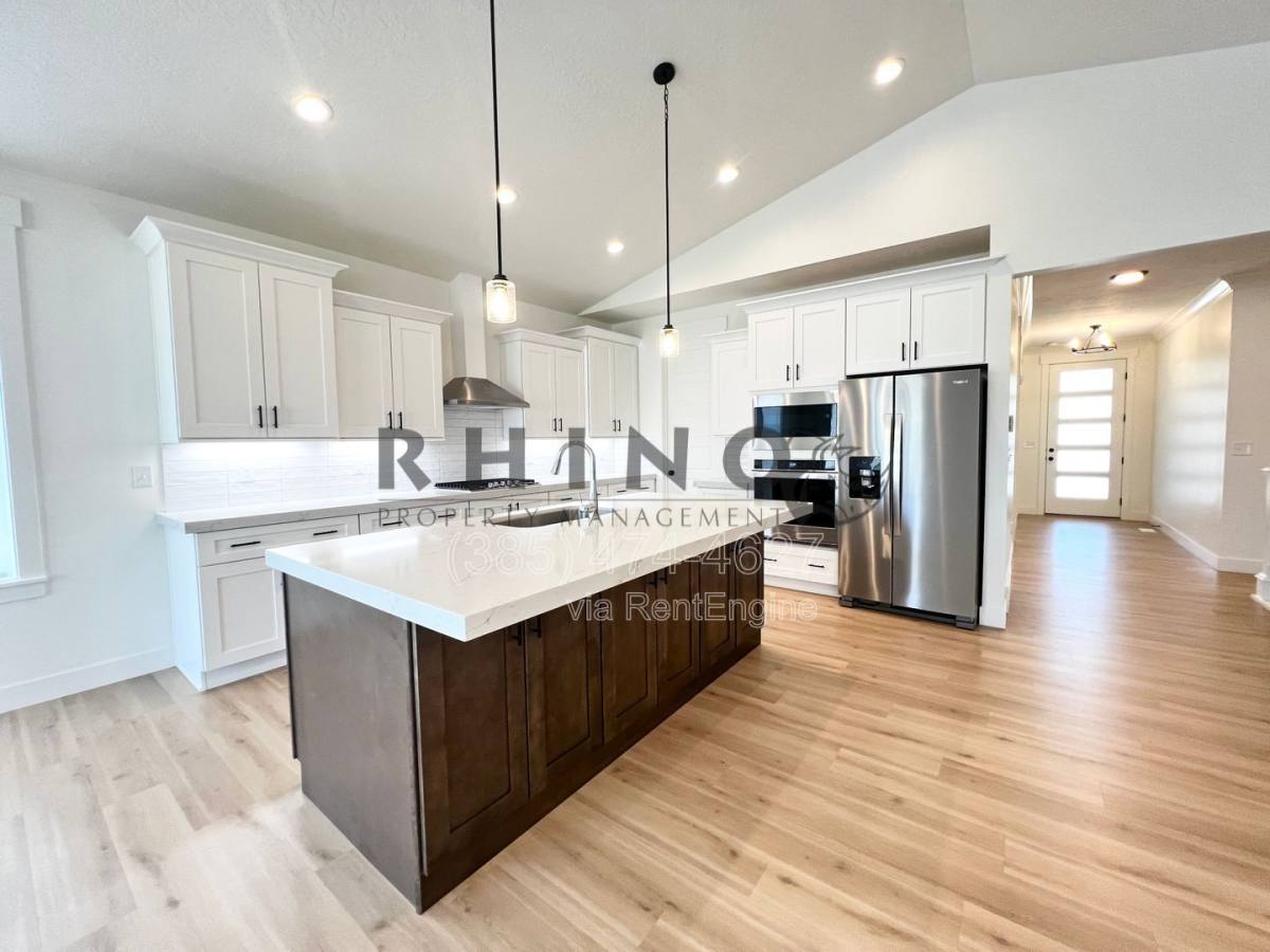House for rent at 4727 Taylors View Lane, Salt Lake City, UT 84123