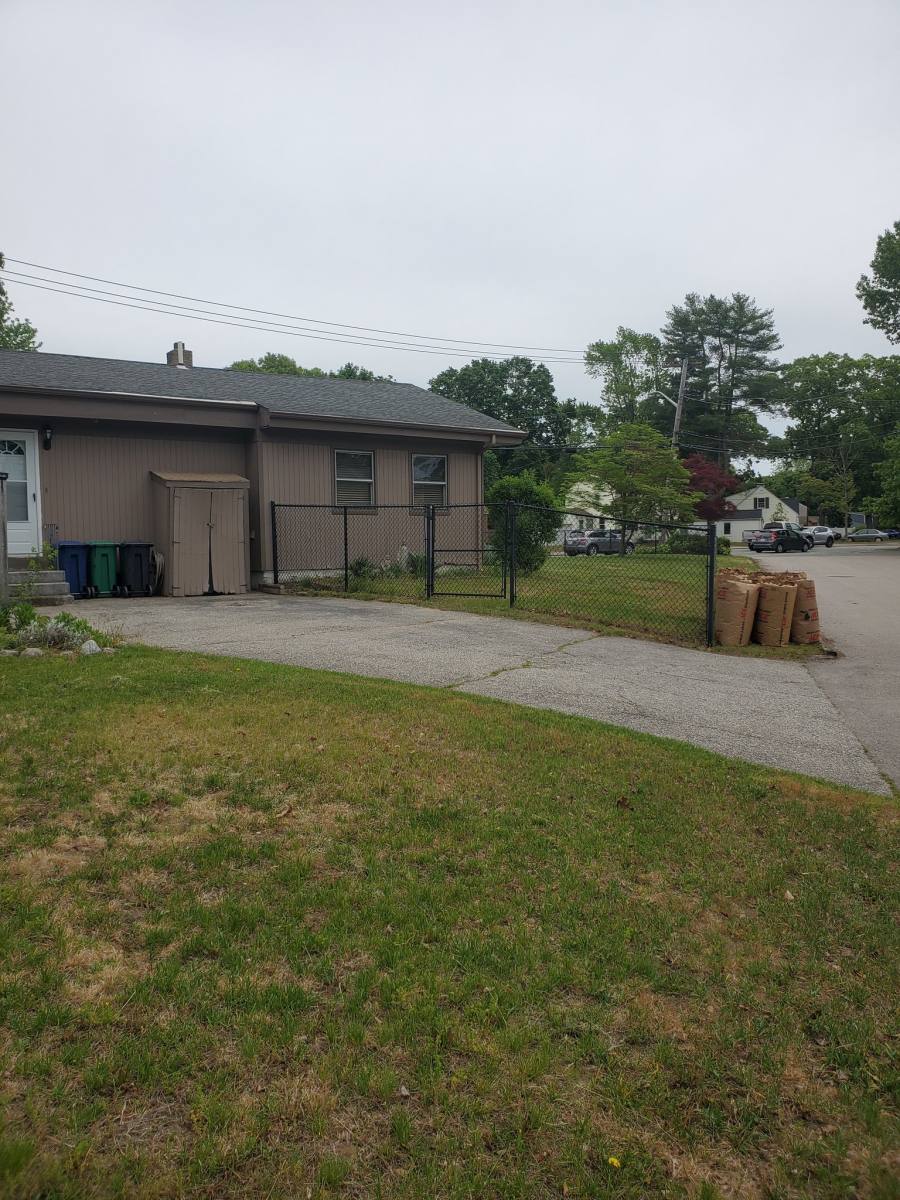 House for rent at 168 Main Ave, Warwick, RI 02886