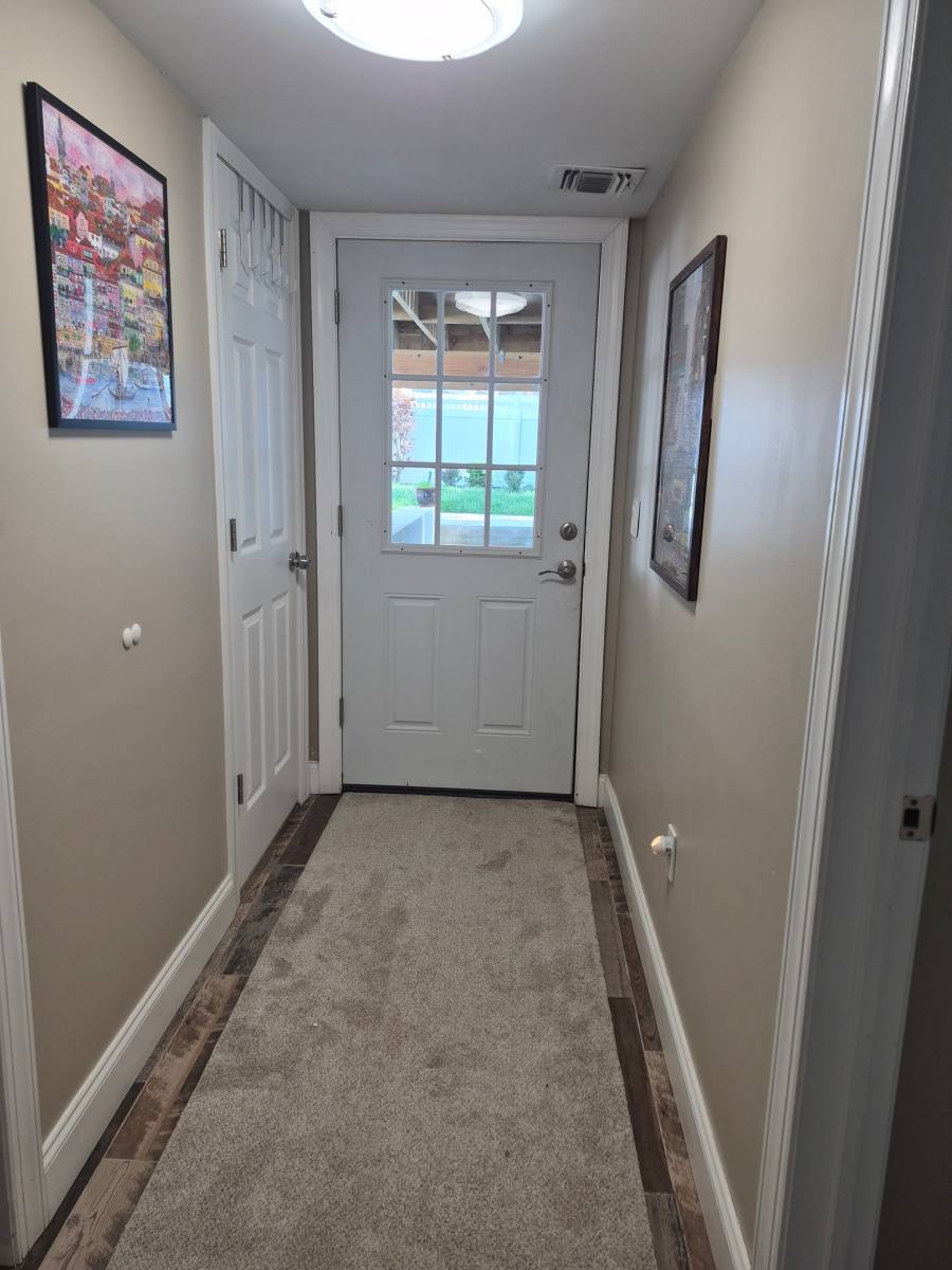 Apartment for rent at 11 Oakwood Terrace, Bloomingdale, NJ 07403