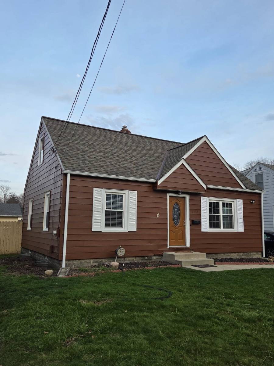 House for rent at 143 Hartshorn Dr, Painesville, OH 44077