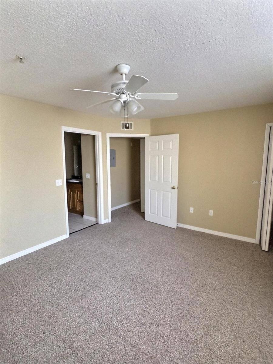 Condo for rent at 13803 Fairway Island Dr #1618, Orlando, FL 32837
