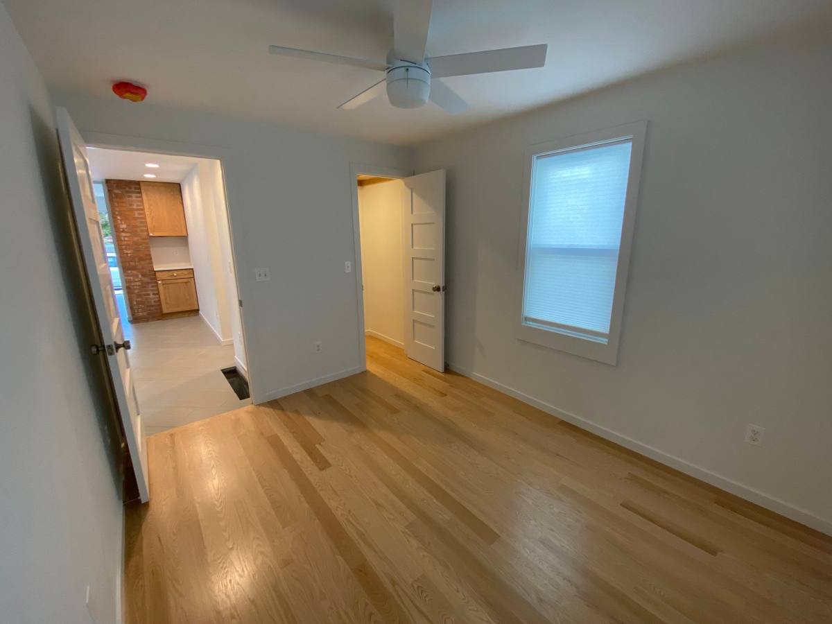 Apartment for rent at 27 8th St #FIRST Floor, Derby, CT 06418