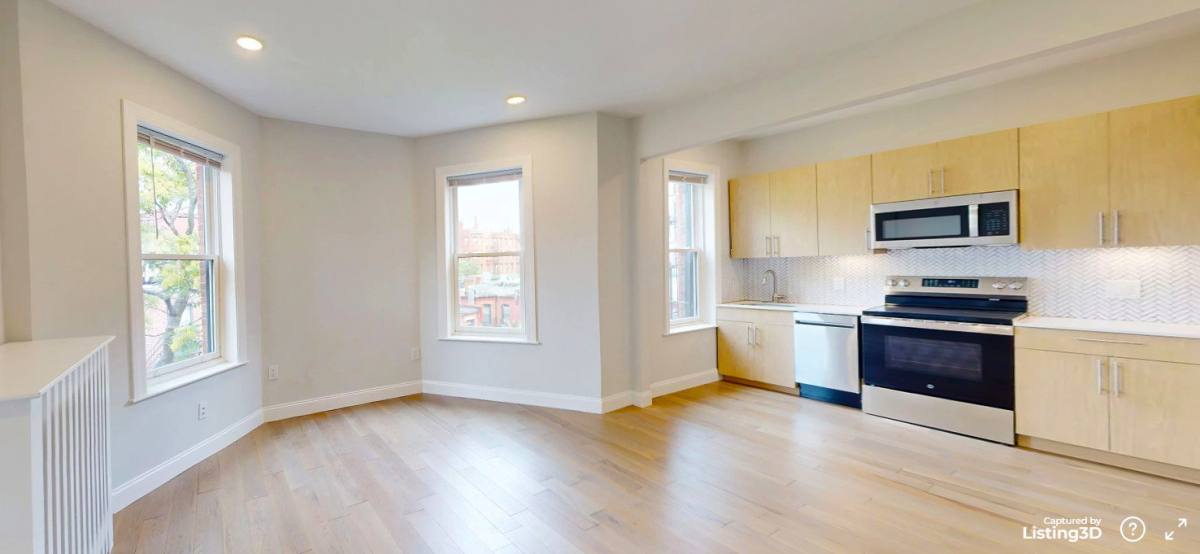 Apartment for rent at 379 Commonwealth Ave #9, Boston, MA 02115