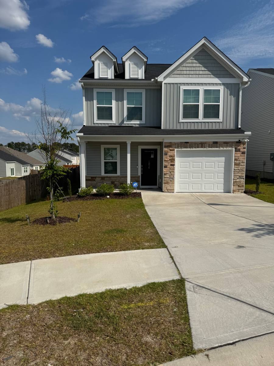 House for rent at 1054 Crescent Corner Dr, Elgin, SC 29045