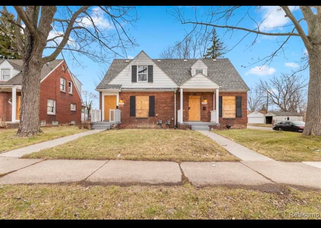 Apartment for rent at 12165 Kelly Rd, Detroit, MI 48224