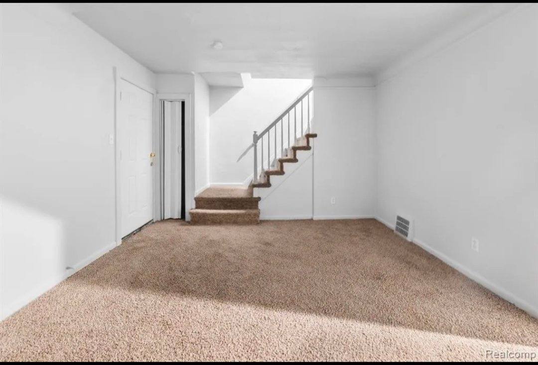 Apartment for rent at 12165 Kelly Rd, Detroit, MI 48224