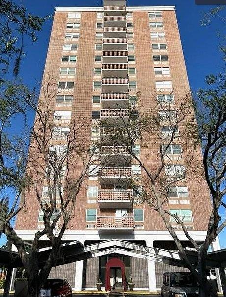 Apartment for rent at 4015 Bayshore Blvd #8D, Tampa, FL 33611
