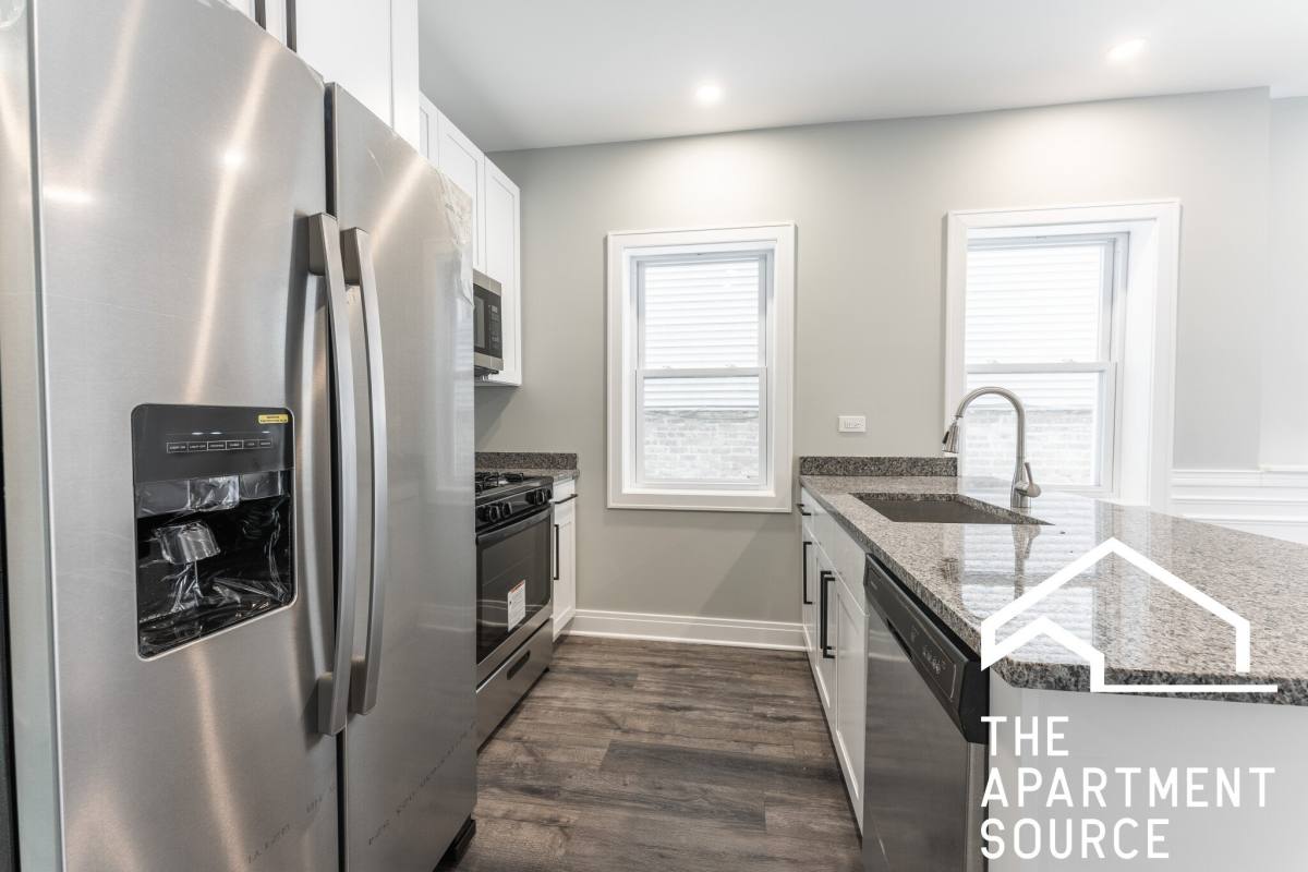 Apartment for rent at 1923 N Pulaski Rd #G, Chicago, IL 60639
