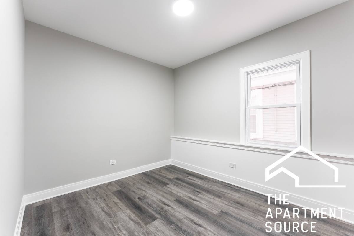 Apartment for rent at 1923 N Pulaski Rd #G, Chicago, IL 60639
