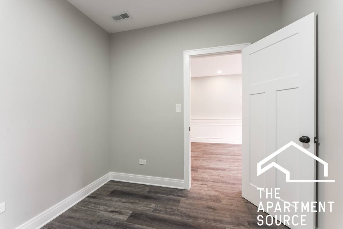 Apartment for rent at 1923 N Pulaski Rd #G, Chicago, IL 60639