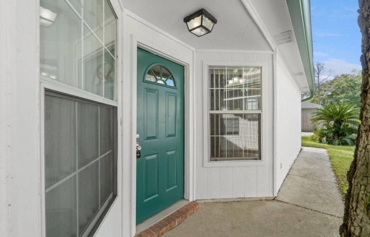 Townhouse for rent at 1810 Hurlburt Rd #6, Fort Walton Beach, FL 32547