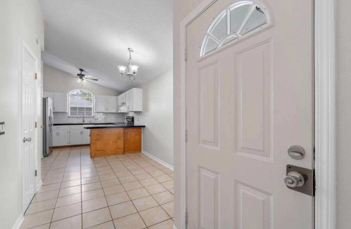 Townhouse for rent at 1810 Hurlburt Rd #6, Fort Walton Beach, FL 32547