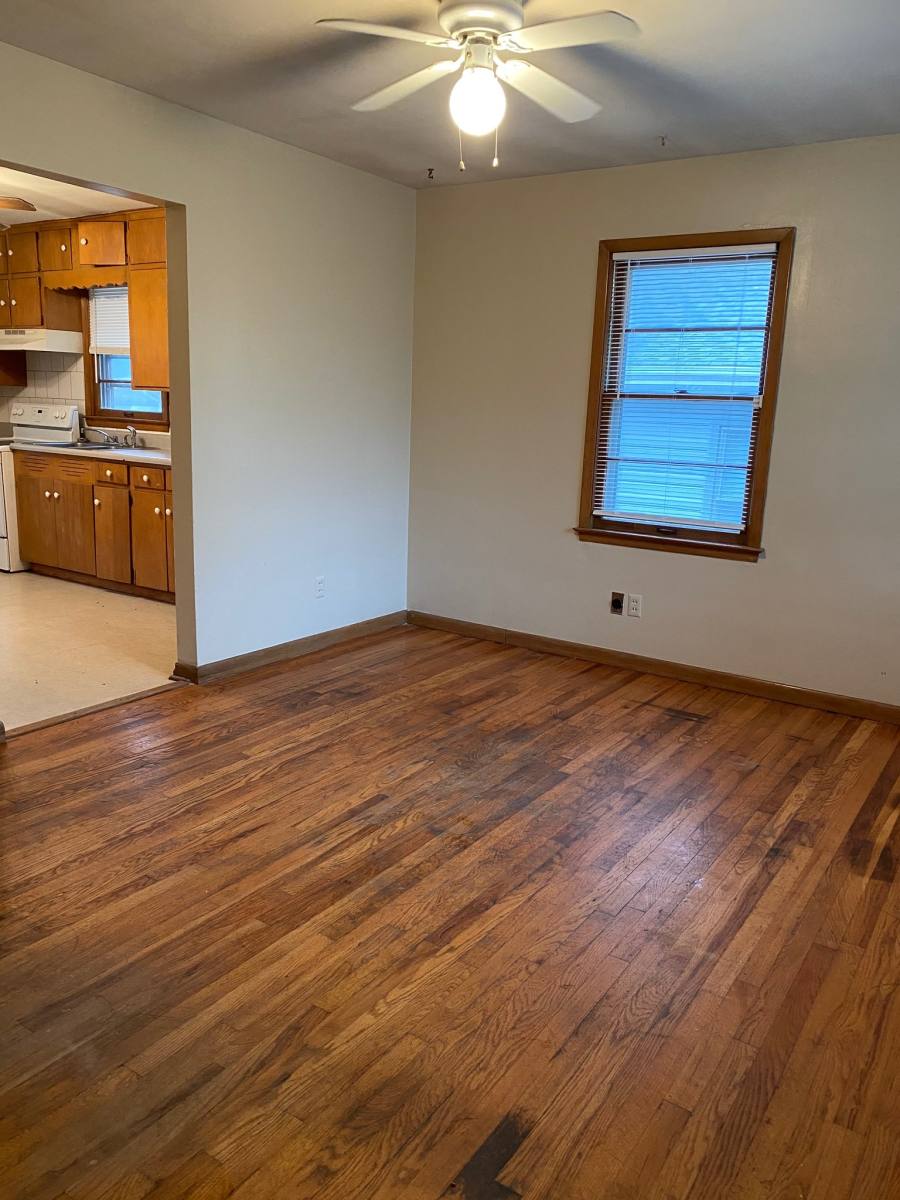 House for rent at 10606 E Kentucky Ave, Independence, MO 64050