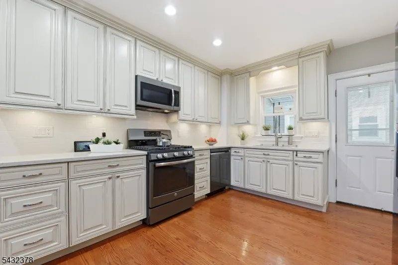 House for rent at 59 Wallace St #WHOLE, Belleville, NJ 07109