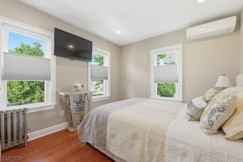 House for rent at 59 Wallace St #WHOLE, Belleville, NJ 07109