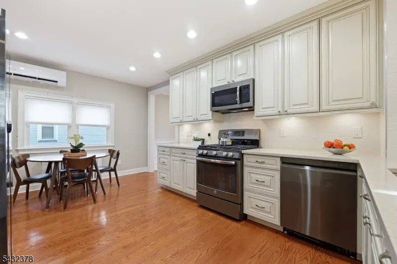 House for rent at 59 Wallace St #WHOLE, Belleville, NJ 07109